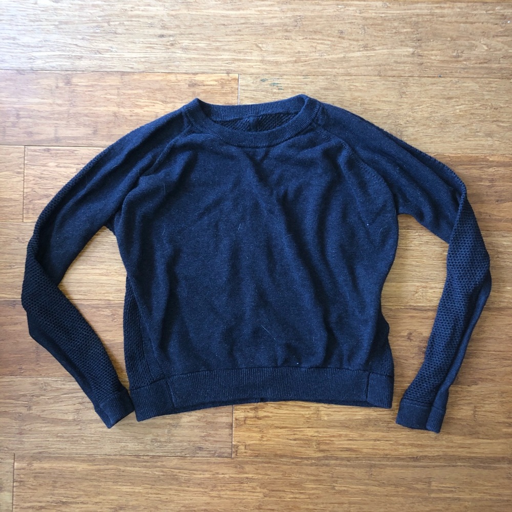 Lululemon Sweater Knit Air Free Back Gray Size 4